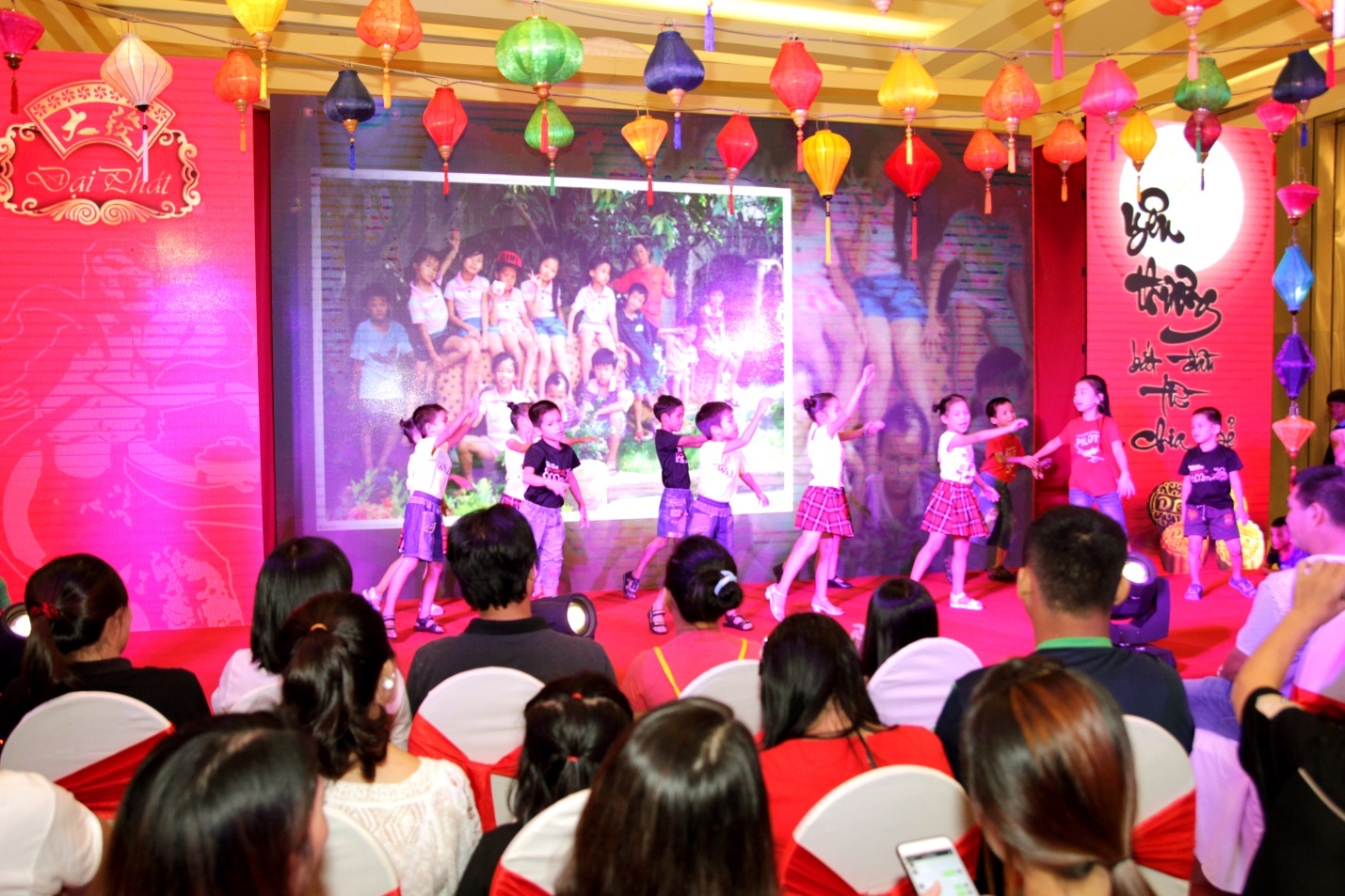 bánh Trung thu Đại Phát ảnh 1 banh Trung thu Dai Phat anh 1