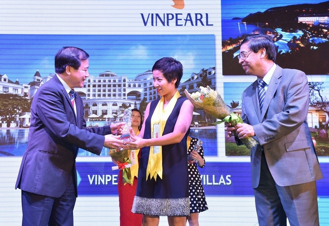 Vinpearl dat top 10 giai thuong The Guide Awards 2016 hinh anh