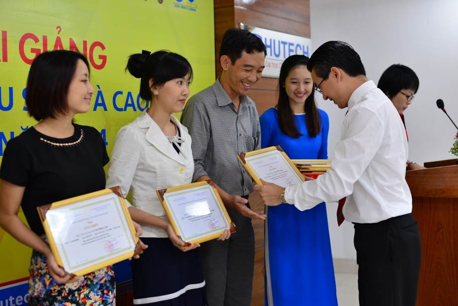 HUTECH tuyển sinh trình độ thạc sĩ ảnh 3 HUTECH tuyen sinh trinh do thac si anh 3