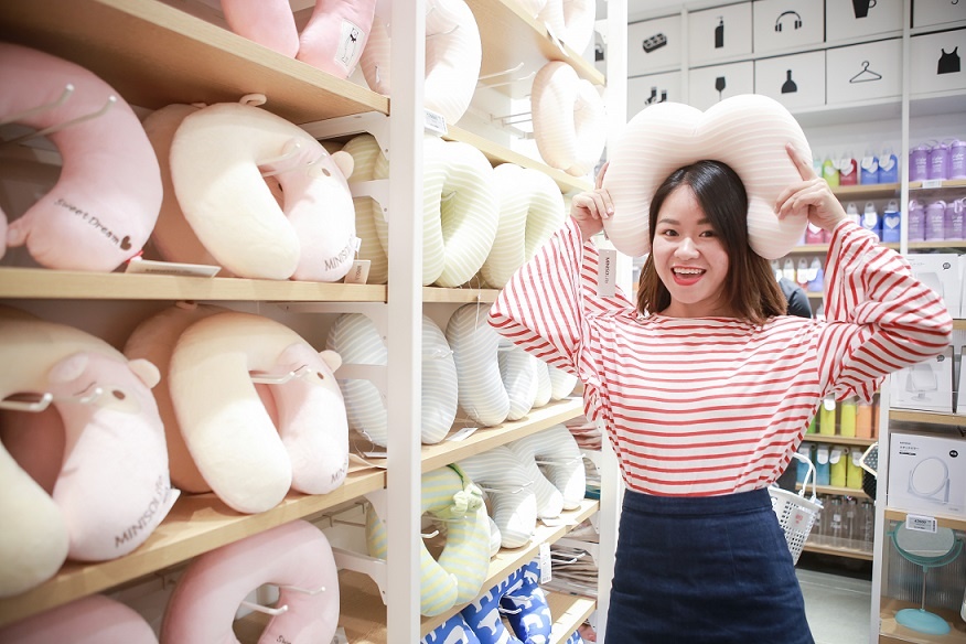 Miniso,  khai truong cua hang anh 5