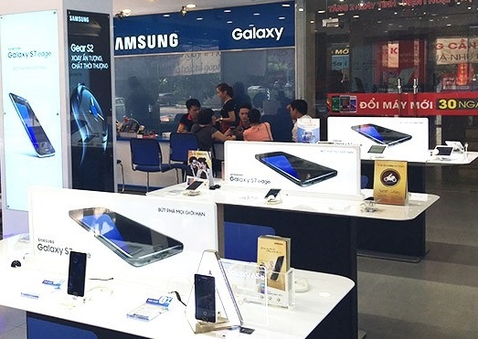 Trai nghiem Galaxy J7 Prime dau tien tai FPT Shop tu 17/9 hinh anh