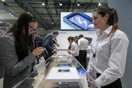 Samsung ảnh 2 Samsung anh 2