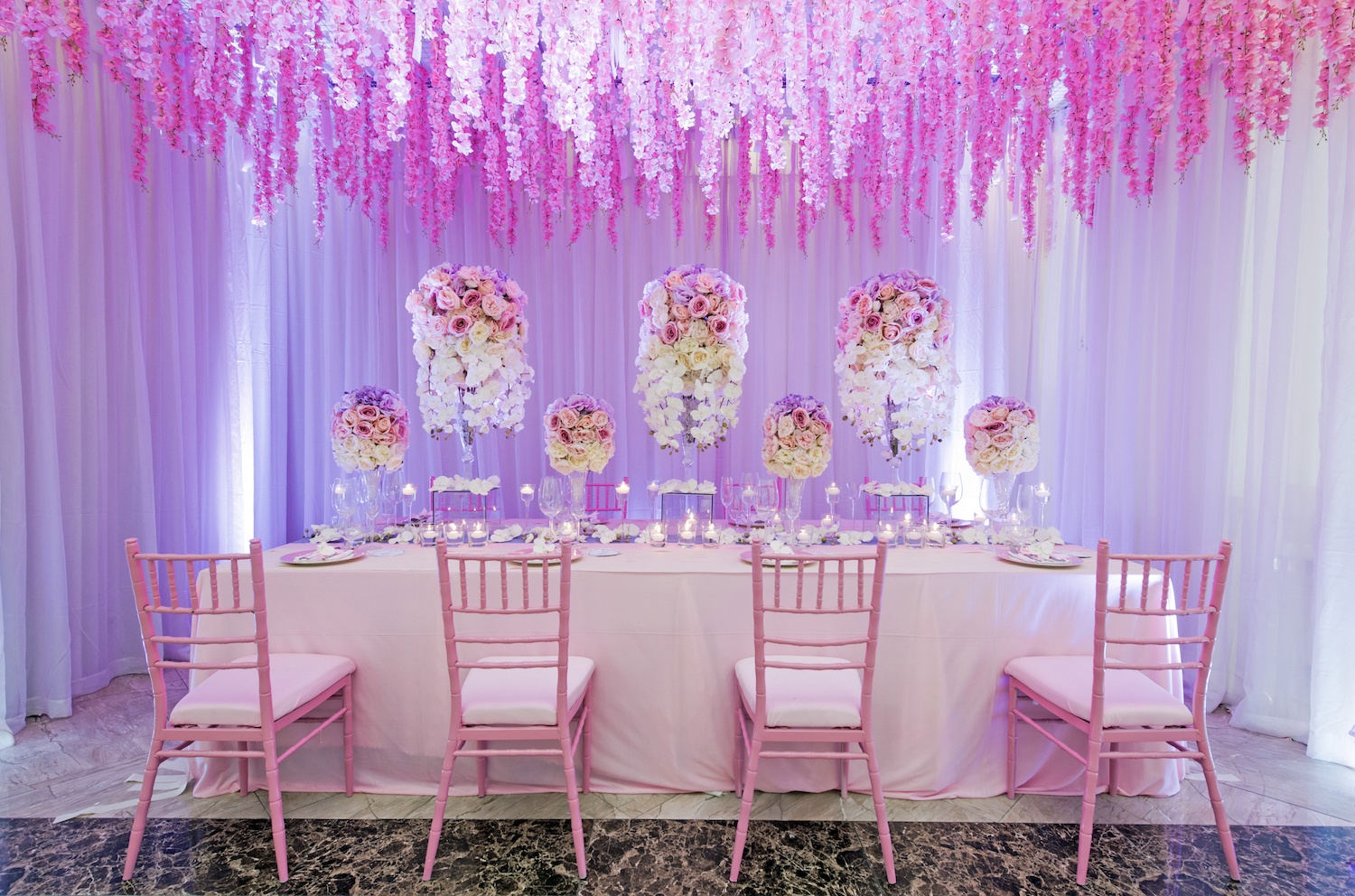 To chuc tiec cuoi an tuong tai Queen Bee hinh anh