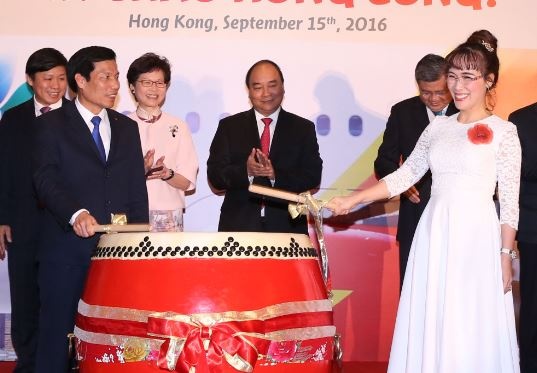 Vietjet mo duong bay TP.HCM - Hong Kong hinh anh