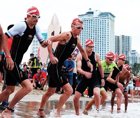 Thanh pho bien Nha Trang soi dong cung Challenge Vietnam hinh anh