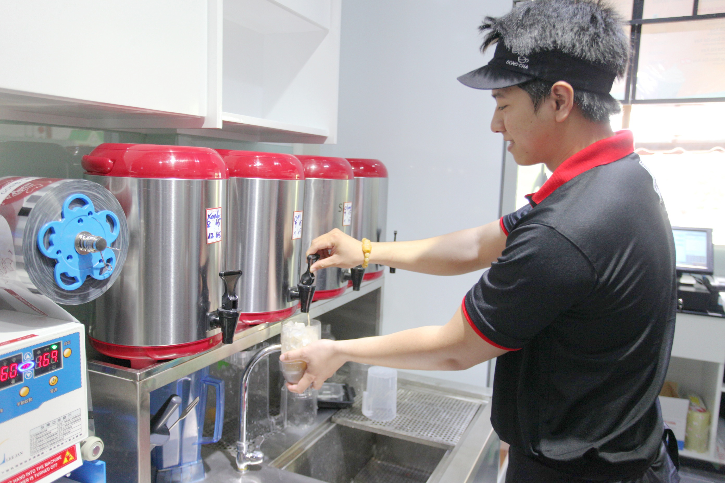 #10yearswithGongCha,  Gong Cha,  tra sua anh 4