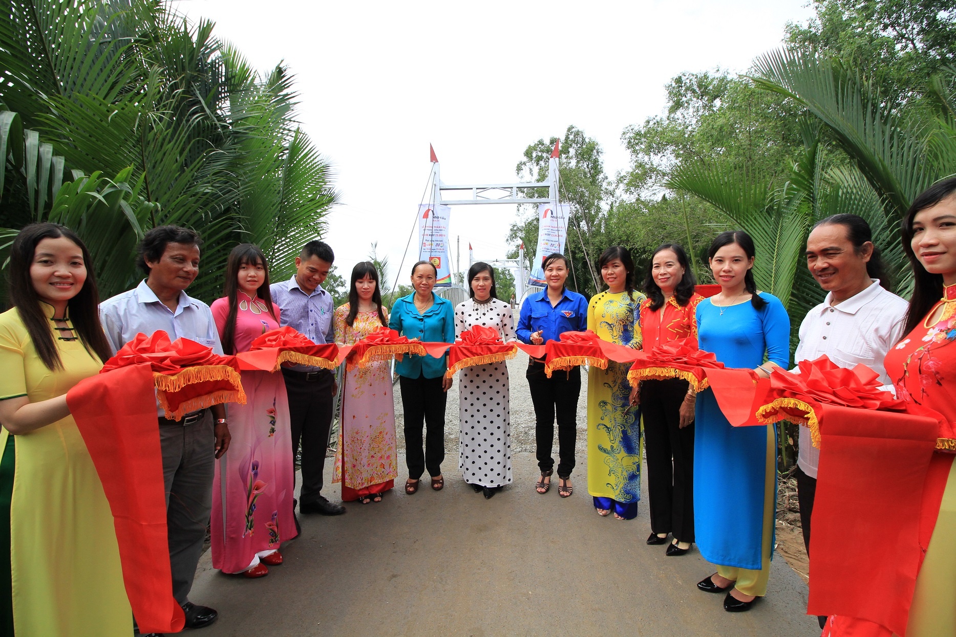 Tap doan Number 1 - Tan Hiep Phat anh 3