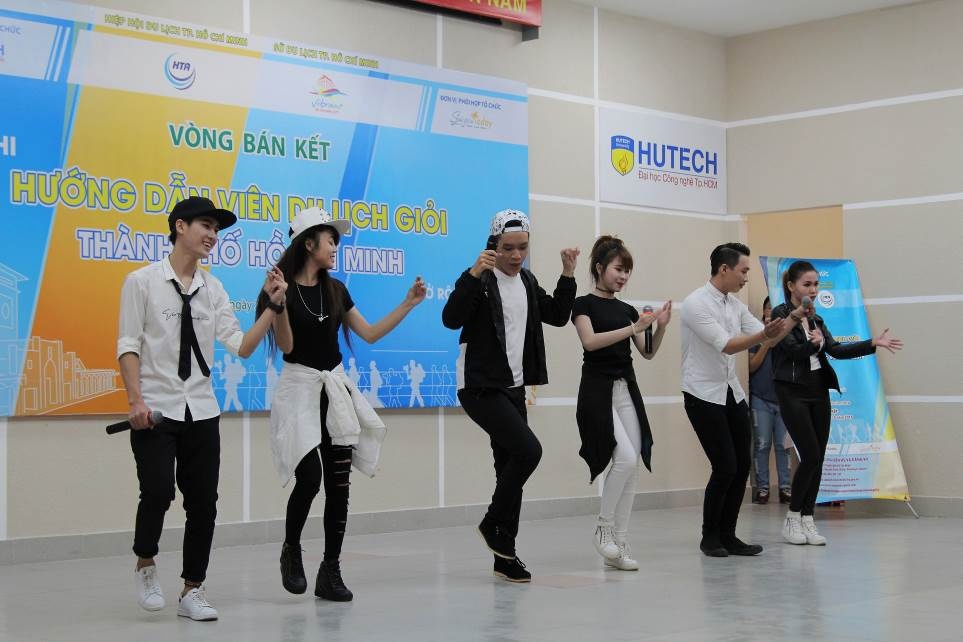 Huong dan vien du lich gioi TP.HCM,  HUTECH anh 1