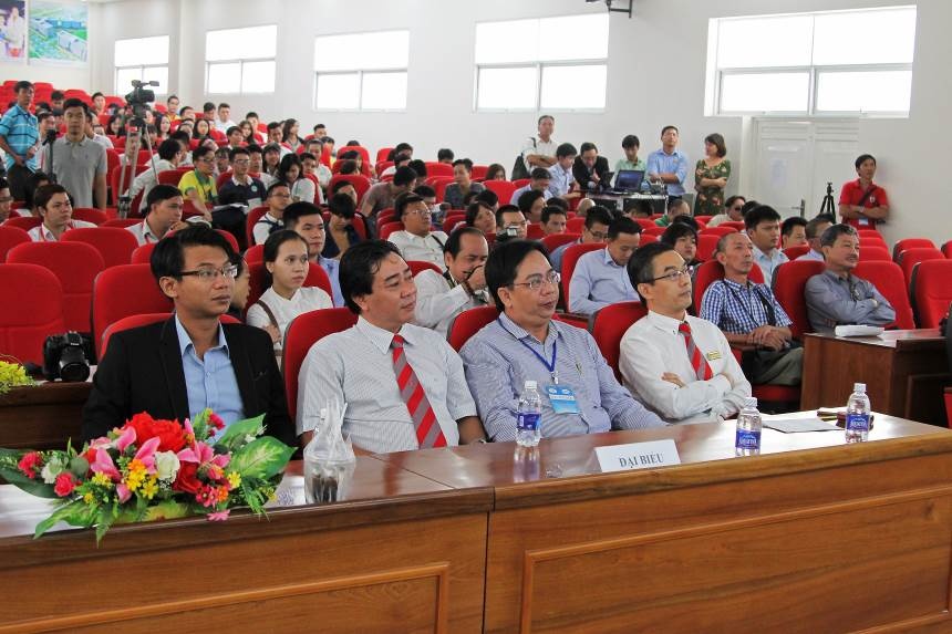 Huong dan vien du lich gioi TP.HCM,  HUTECH anh 2