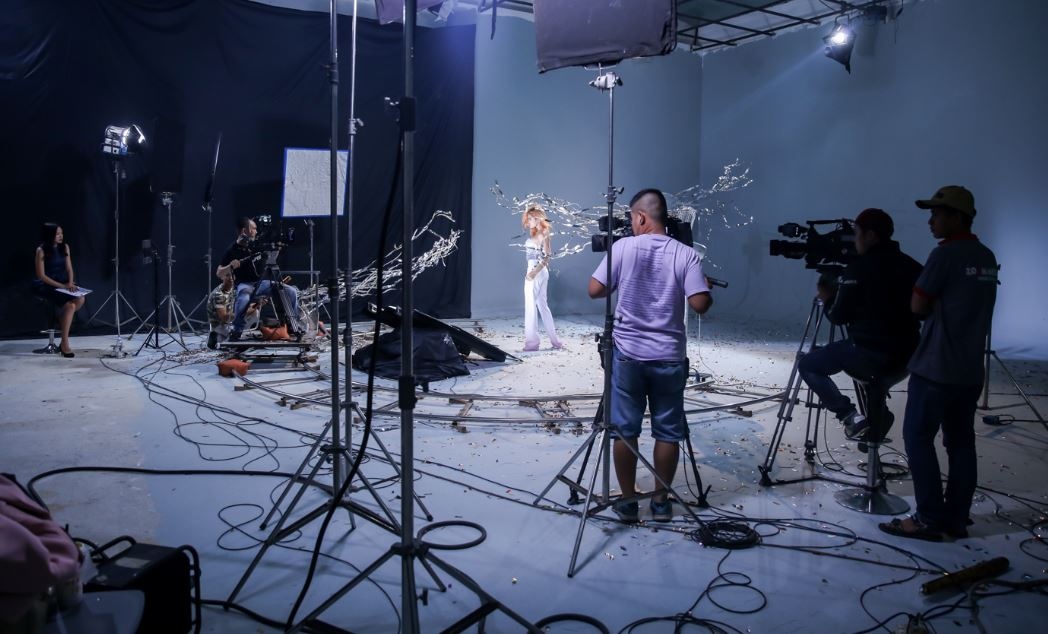 Vietnam’s Next Top Model 2016,  TRESemme anh 1