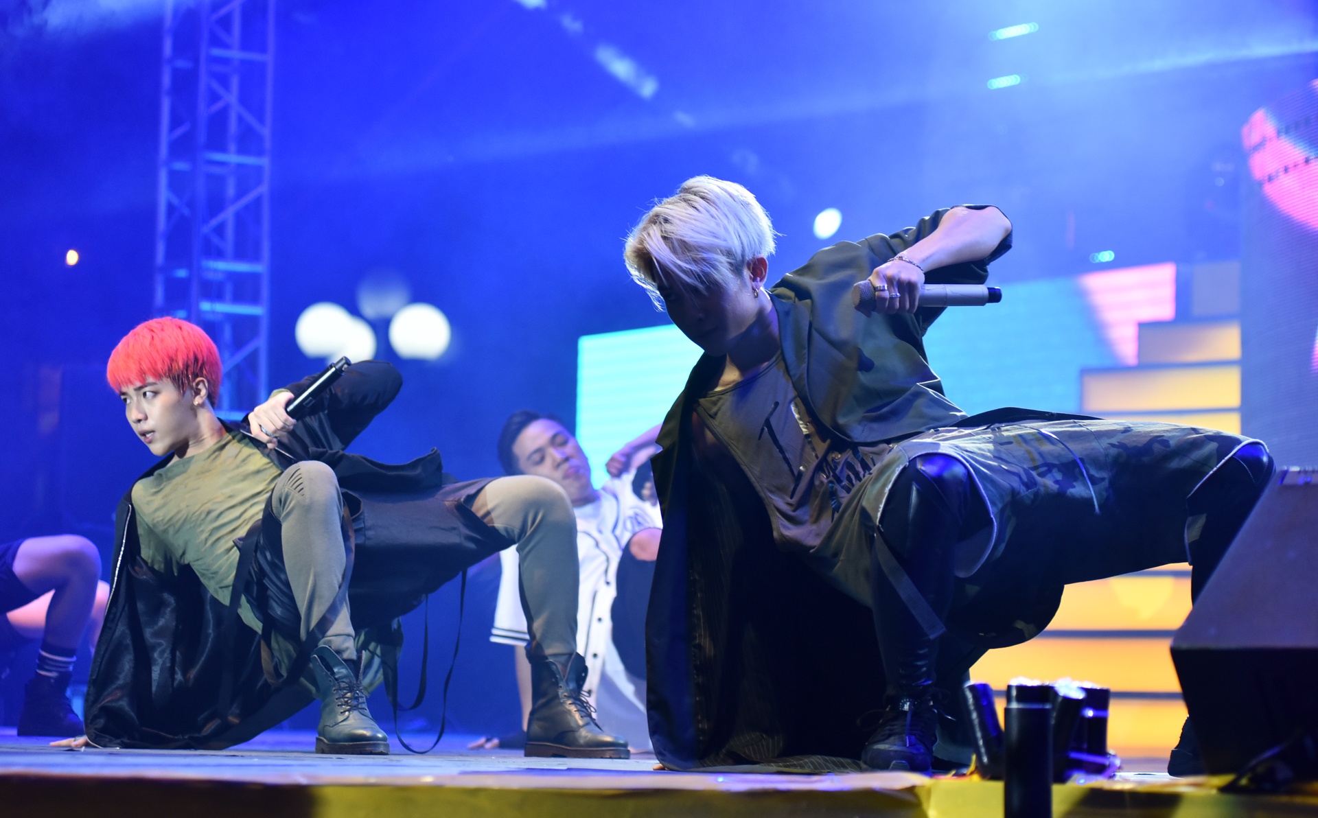 fan thu do bat ngo mung sinh nhat Dong Nhi anh 7