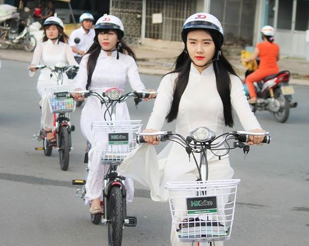 Sac mau an tuong cua Zinger Color 2 hut gioi tre mien Nam hinh anh