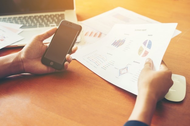 Gan 40% nguoi dung Internet mua hang bang dien thoai hinh anh