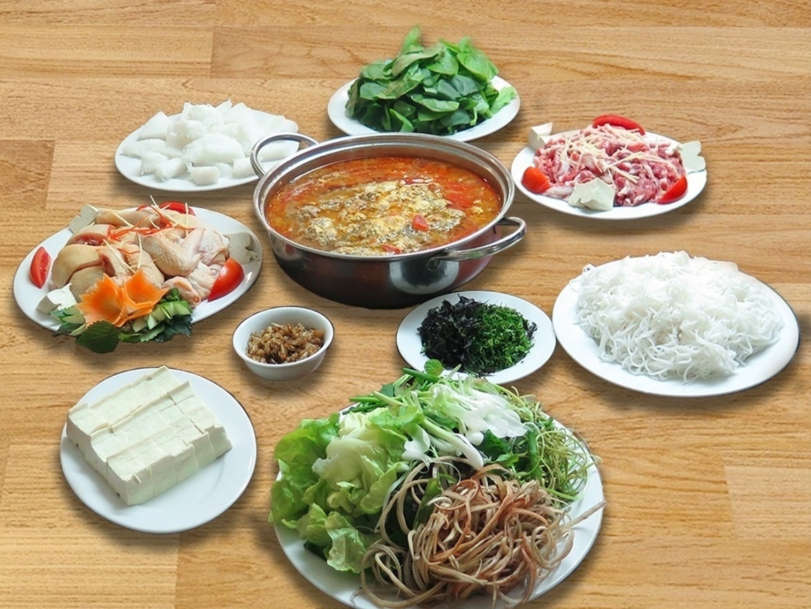 Thuong thuc lau ga rieu cua thanh ngot la mieng tai Ga36 hinh anh