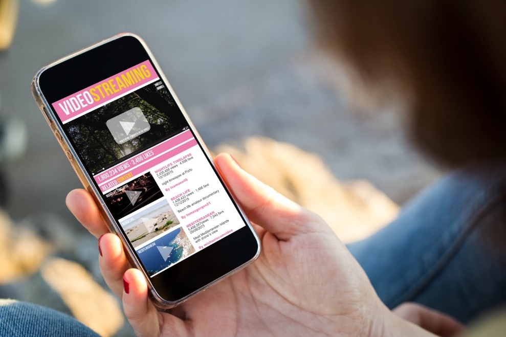 Gan 80% nguoi dung Viet xem video bang thiet bi di dong hinh anh