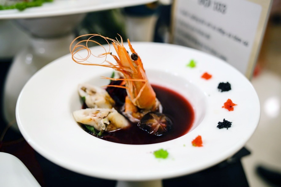 so tuyen mien Bac Chiec thia vang anh 9