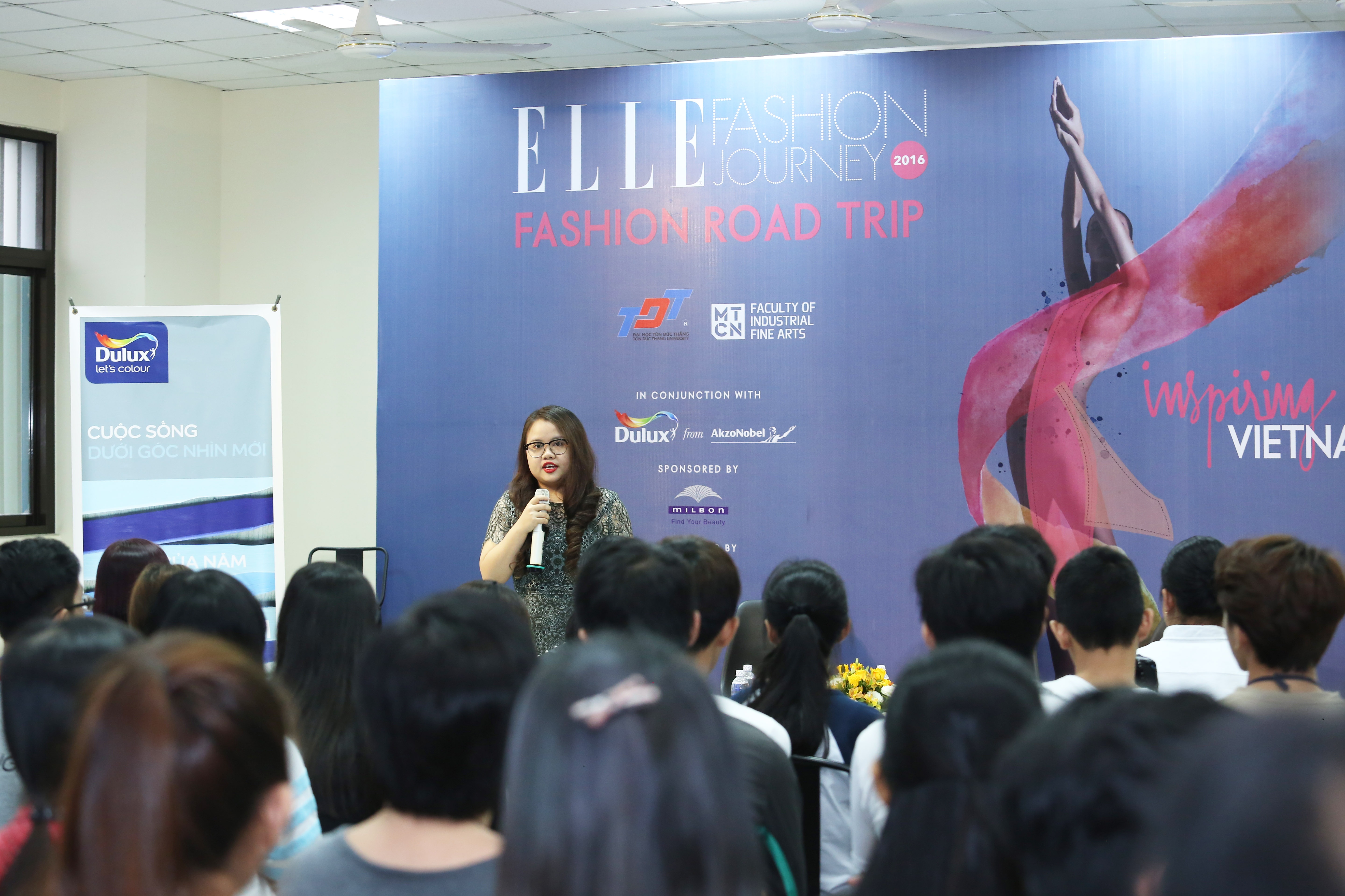 ELLE Fashion Journey anh 3