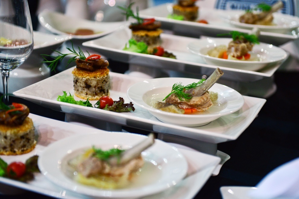 Chiec thia vang anh 2