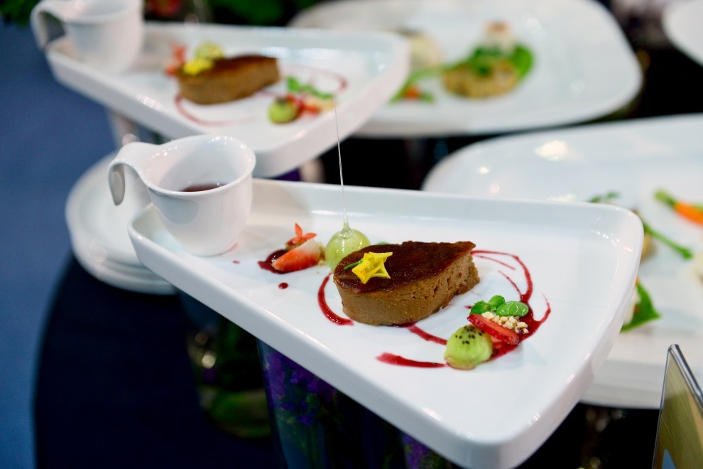 Chiec thia vang anh 7