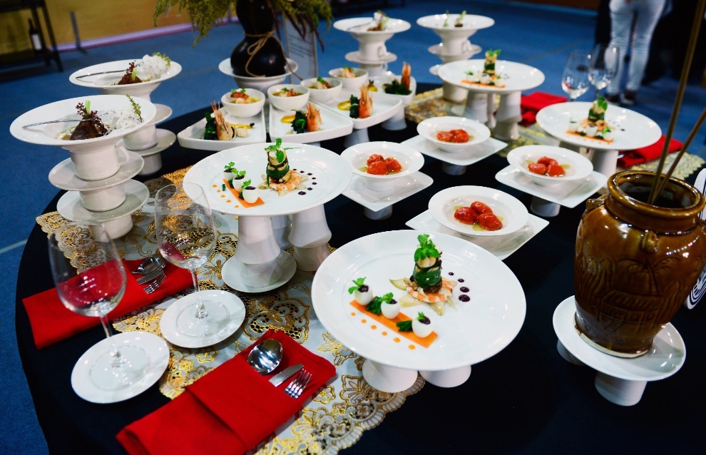 Chiec thia vang anh 8