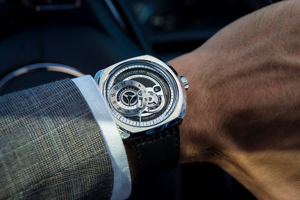 SevenFriday lan dau ra mat dong dong ho Q-series hinh anh