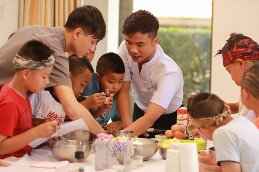 Hieu Hien,  Lotte - Cau thu nhi 2016 anh 2