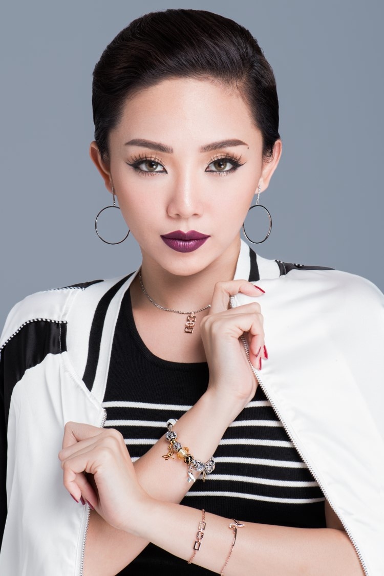 Toc Tien,  PNJ,  My Feeling anh 6