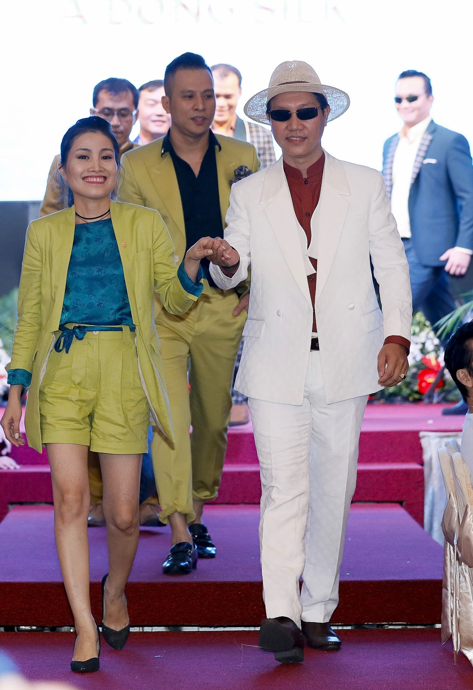 Dem hoi Doanh nhan anh 5