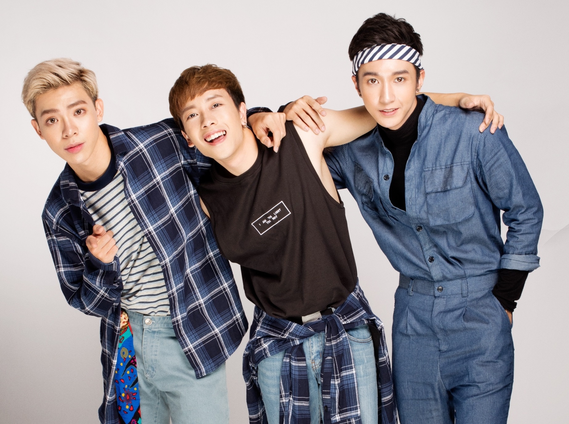 Thoi trang style Han cua Erik va nhom Monstar hinh anh