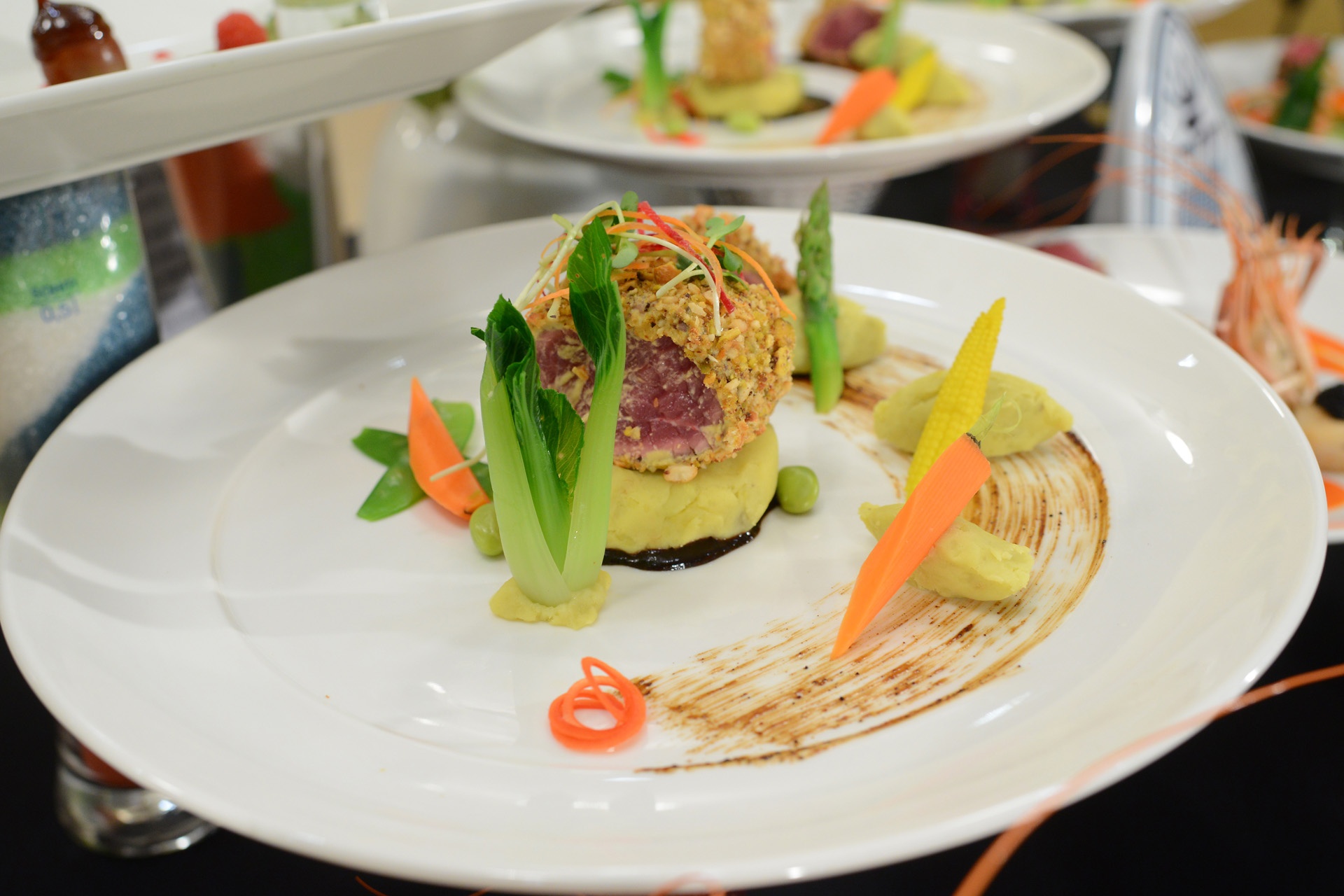 Chiec thia vang anh 11