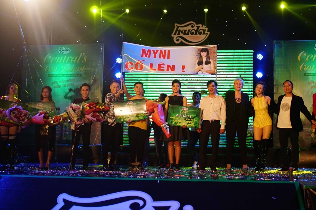 tro cung cua Truc Nhan thang cuoc thi am nhac anh 7