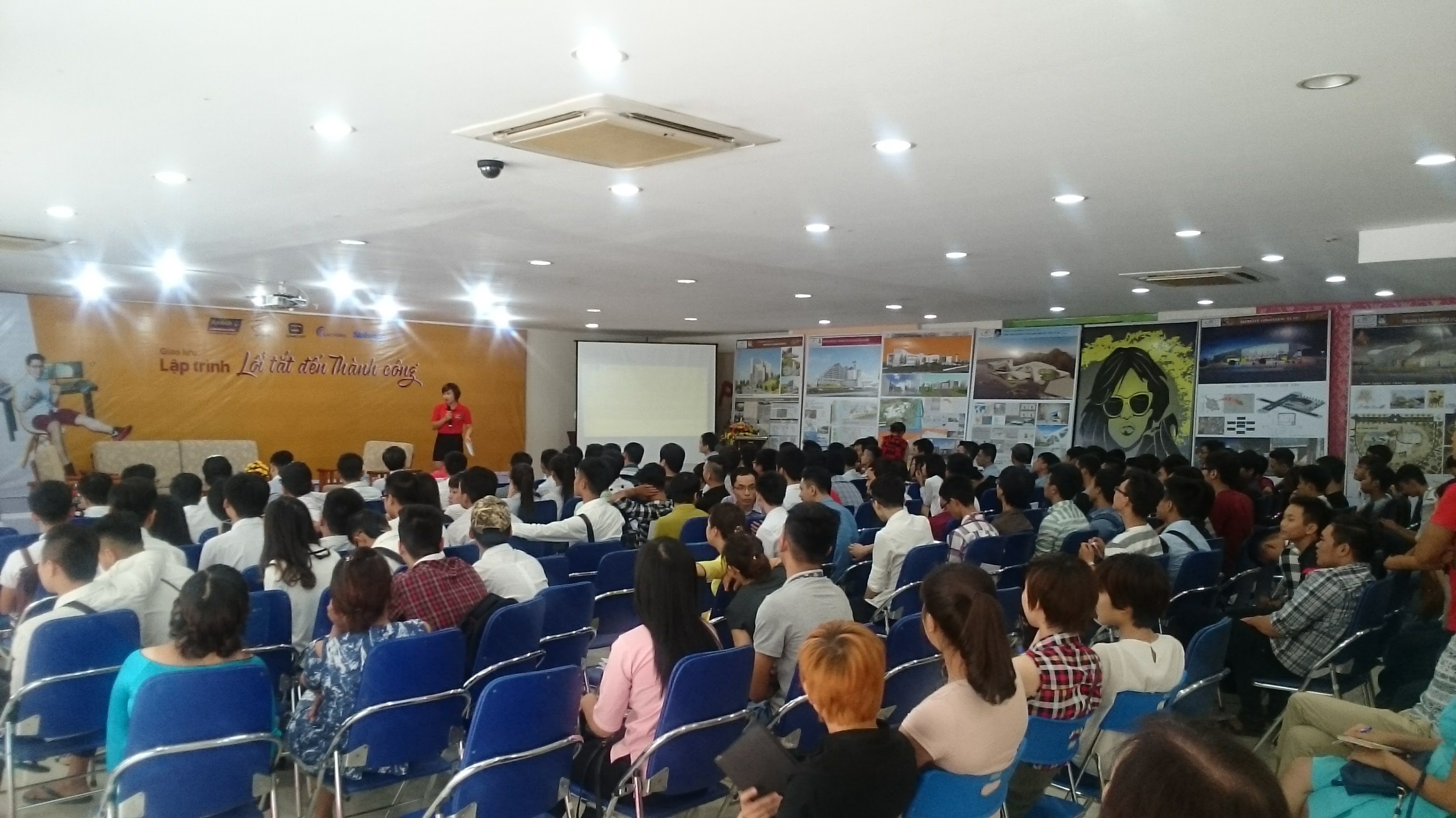 Aptech ảnh 1 Aptech anh 1