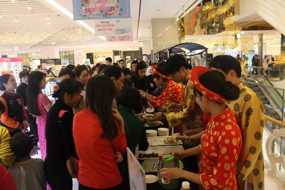 Lotte Department Store,  Lễ hội áo dài ảnh 3 Lotte Department Store,  Le hoi ao dai anh 3