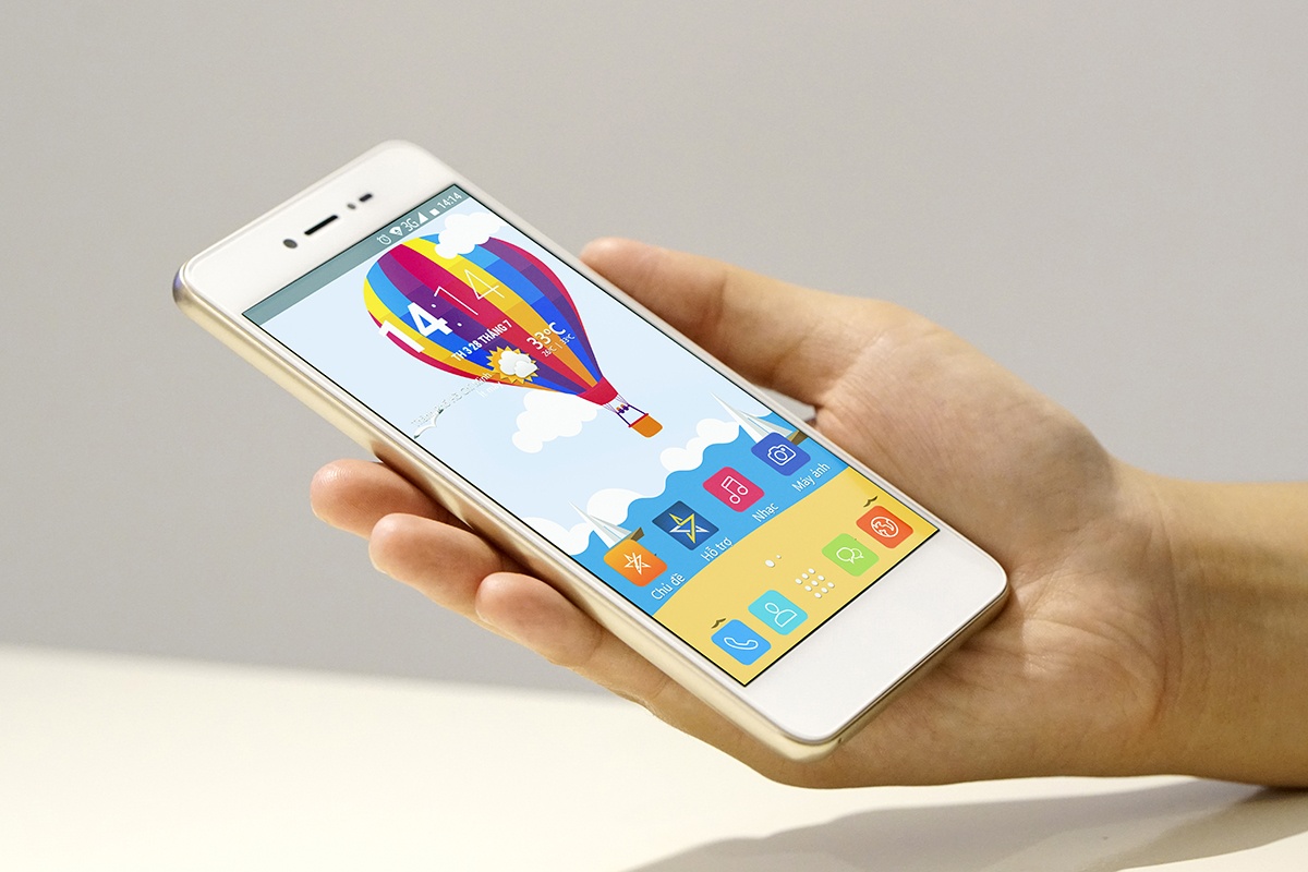 Dap hop LAI Yuna X: Smartphone voi nut selfie chuyen biet hinh anh