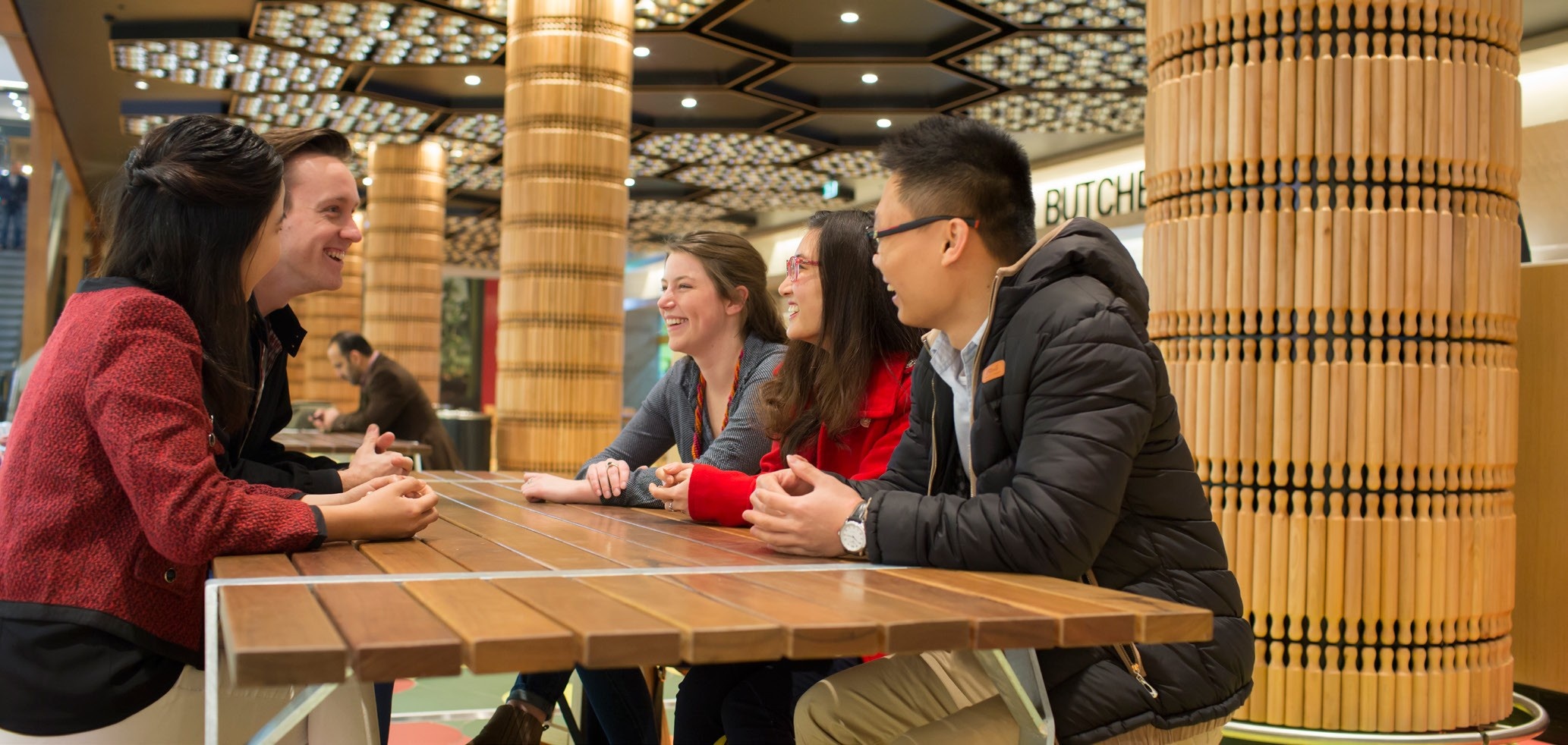 3 ly do nen hoc tap tai truong UOW, Australia hinh anh