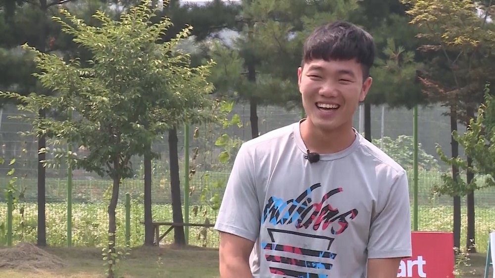 Lotte - cau thu nhi 2016,  Xuan Truong anh 2