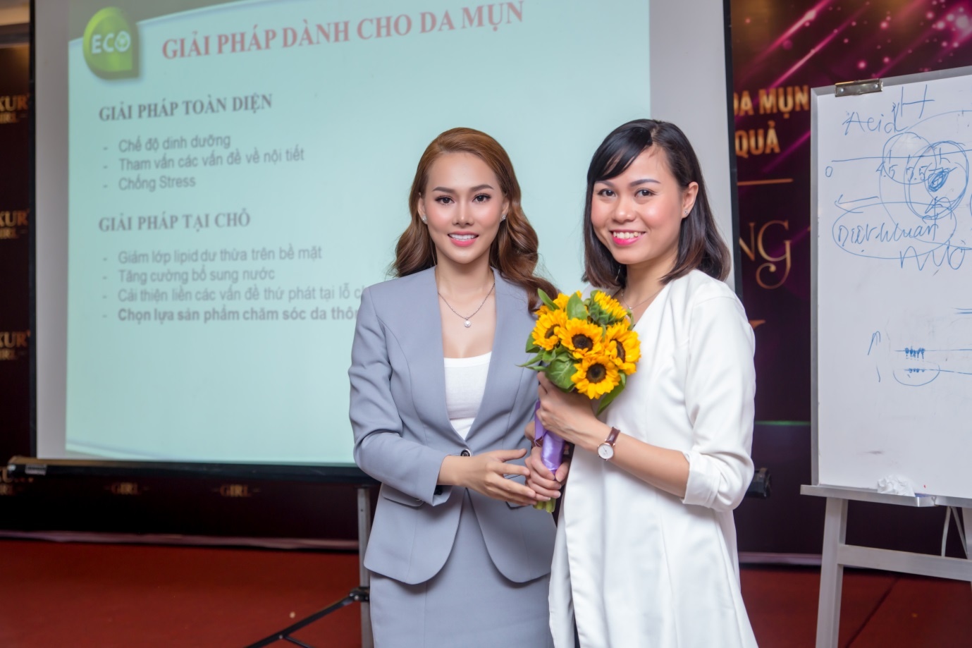 Luxury Girl, hội nghị đại lý ảnh 5 Luxury Girl, hoi nghi dai ly anh 5