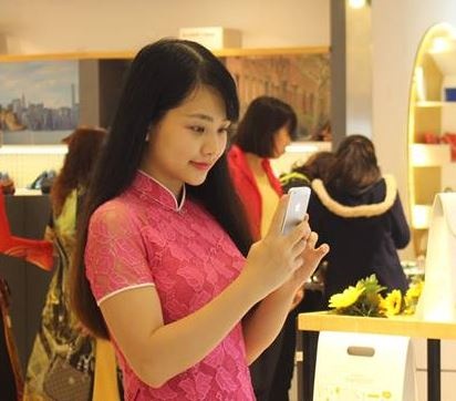 Le hoi ao dai dien ra tung bung tai Lotte Department Store hinh anh