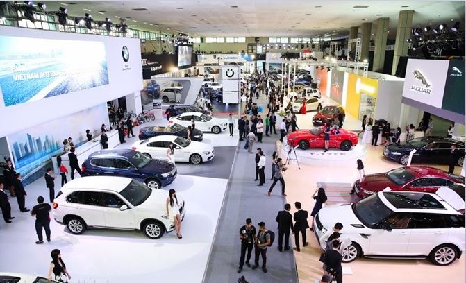 Vietnam Motor Show,  Mobil 1 anh 1