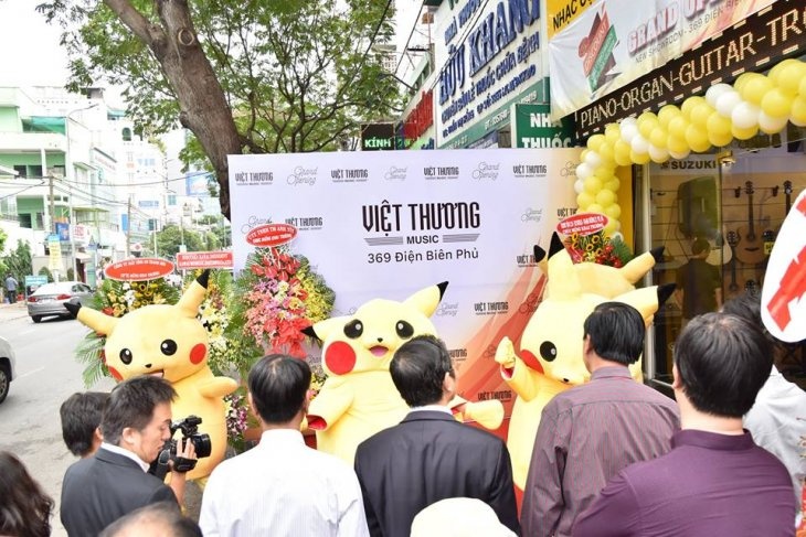 Viet Thuong Music,  khai truong anh 2