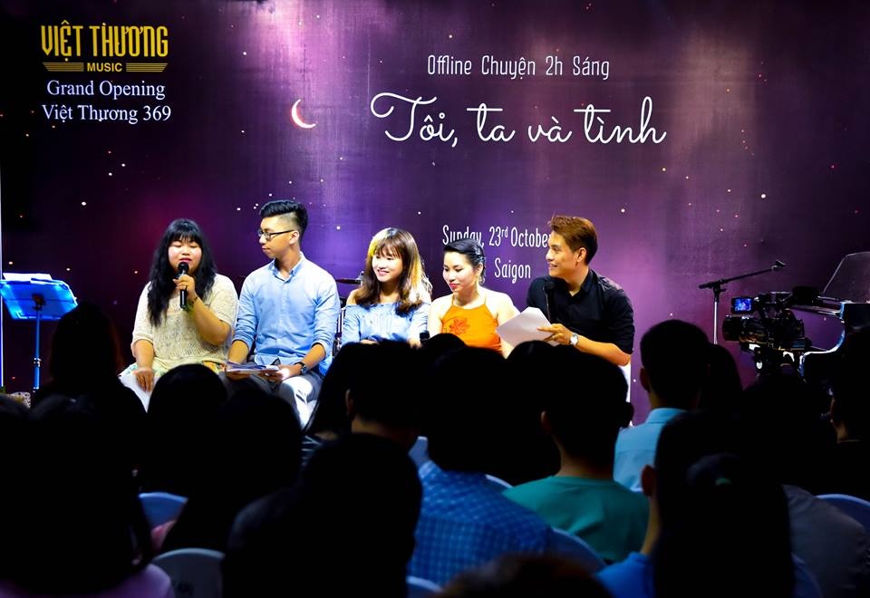 Viet Thuong Music,  khai truong anh 9