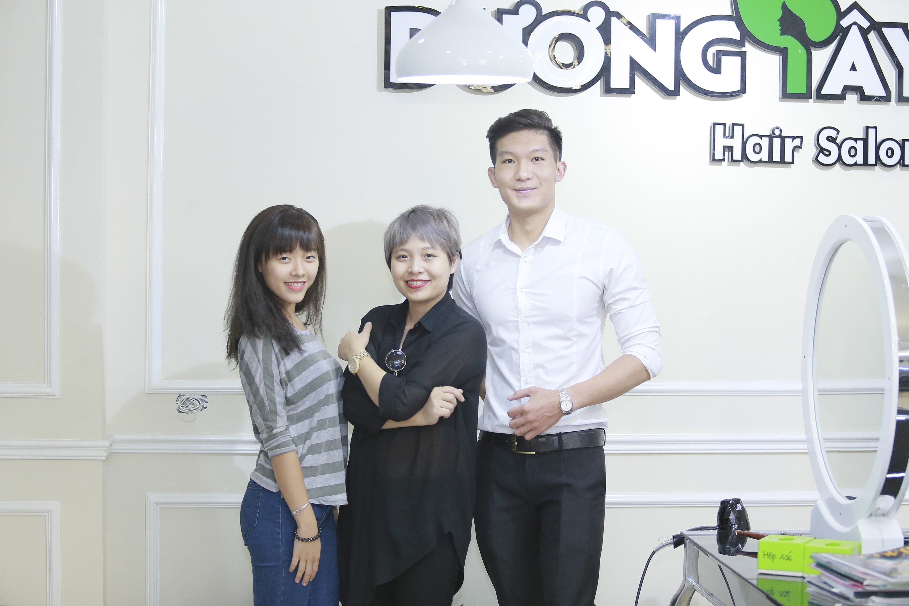 Dai hoc Phuong Dong,  Tai sac Phuong Dong,  Duong Ta anh 1