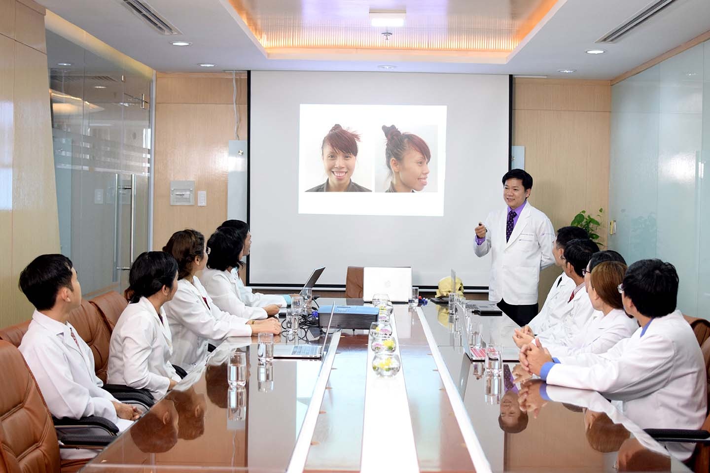 Benh vien tham my JW Han Quoc,  rang su anh 5