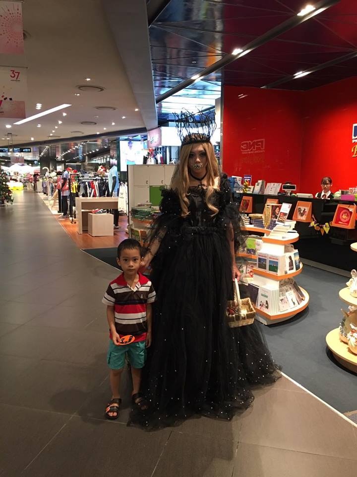 Lotte Department Store,  halloween anh 3