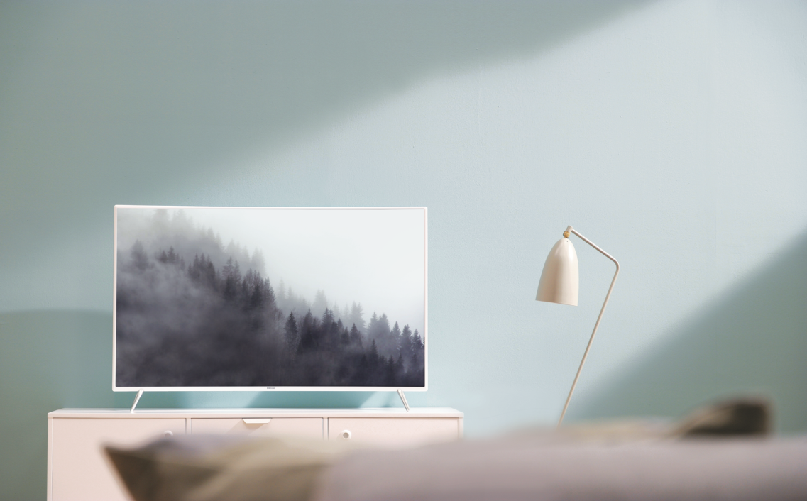 4 mau TV thiet ke nguyen khoi moi cua Samsung hinh anh