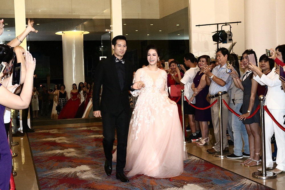 Buoc chan hai the he,  Duong Dinh Tri anh 2