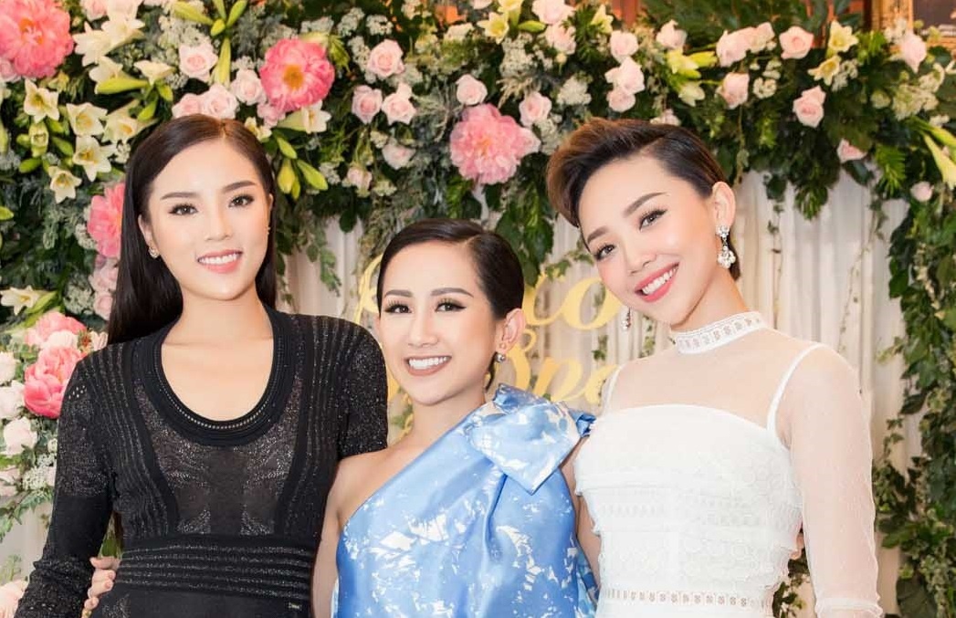 Fashionista Tram Nguyen hoi ngo sao Viet tai TP.HCM hinh anh