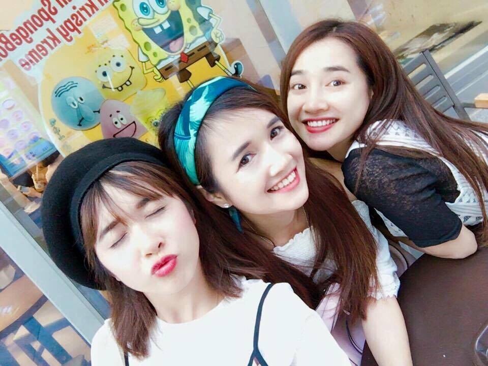 Chan dung chi gai doanh nhan xinh dep cua Nha Phuong hinh anh