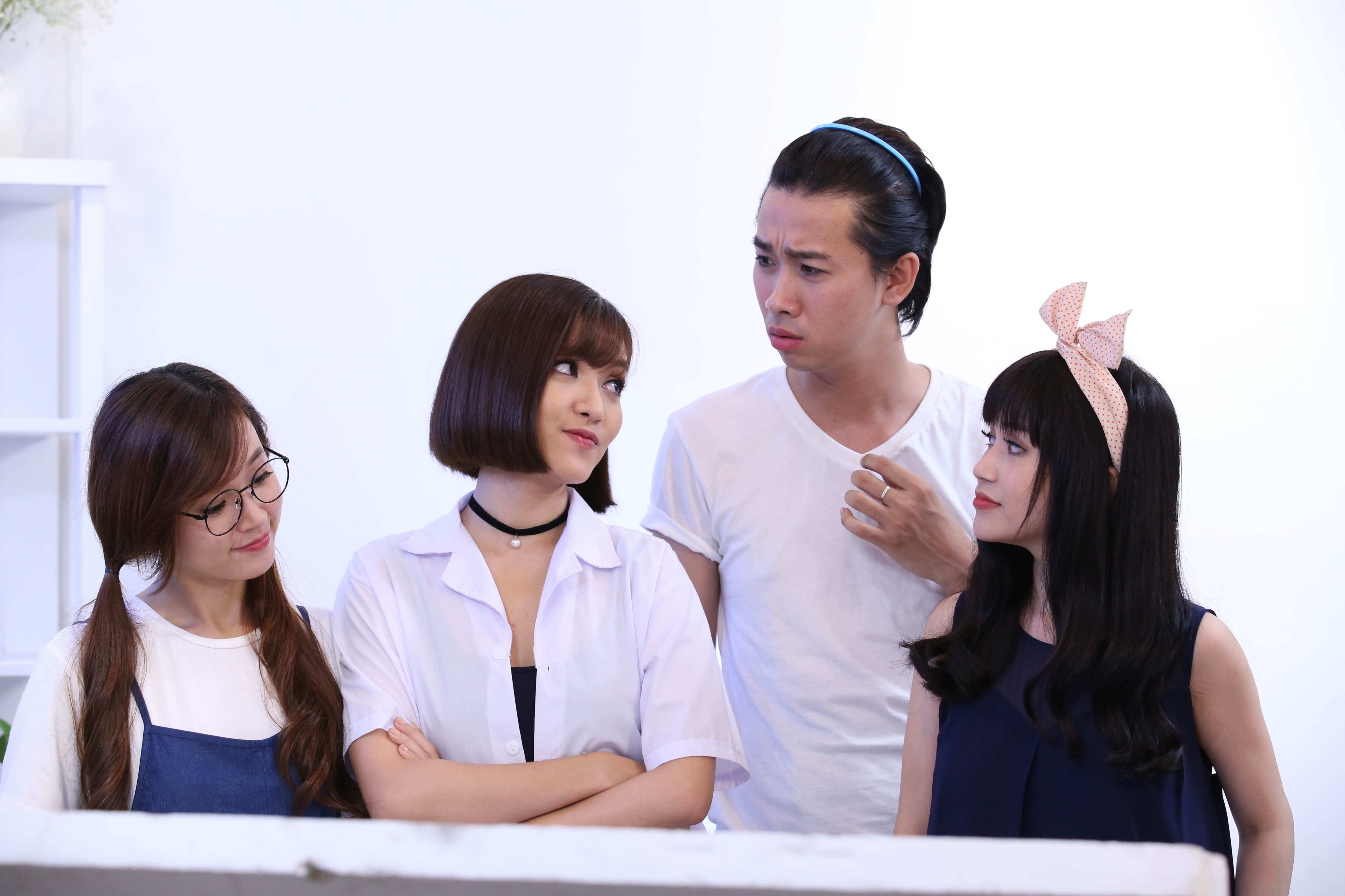 Midu Bich Phuong khoe lan da khong ti vet anh 7