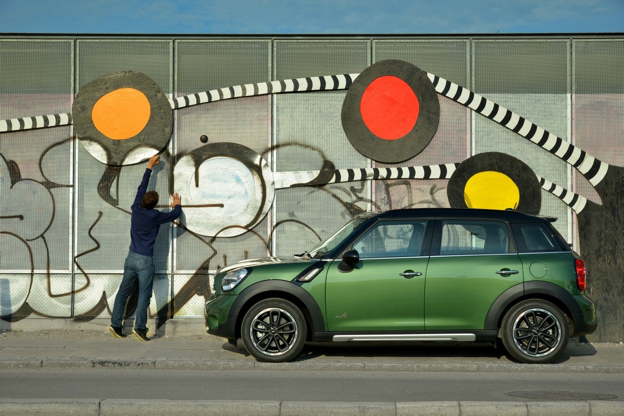 MINI Countryman anh 1